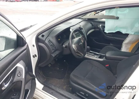 2015 Nissan Altima 2.5 S from USA, damaged, VIN 1N4AL3AP9FN902026